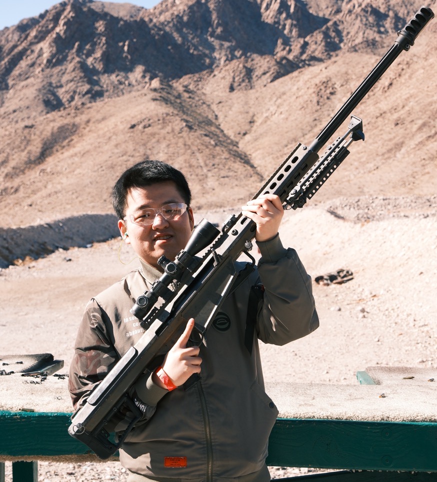 Jingxiang Qu (Tom)